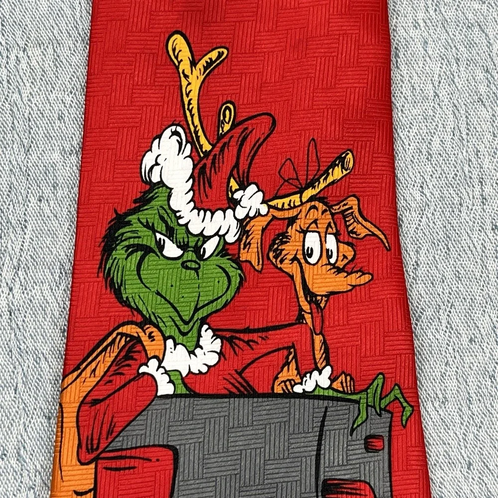 The Grinch Necktie Dr. Seuss Christmas Holiday‎ Ho Ho Ho! Novelty Tie